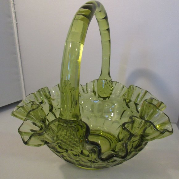 Large Green Glass Ruffled Basket - Picture 3 of 5